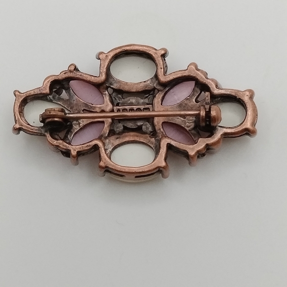 Vintage Brass Monet Pink Mauve Cabochons Rhinestones 1 3/4" Brooch Pin - Picture 4 of 6